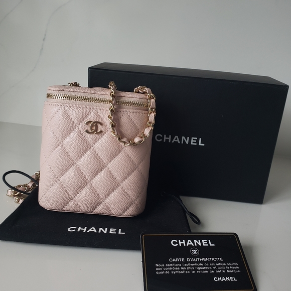 SOLD 💯 Brand New‼️ Chanel Vanity 💯 - Picture 2 of 15